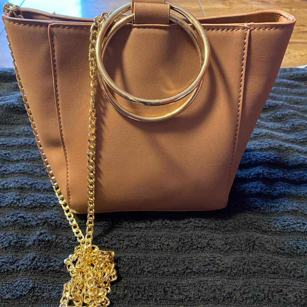 Venus purse